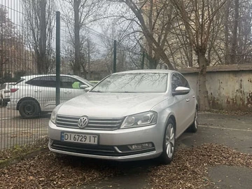 Авто Volkswagen Passat 2012 № 8342898