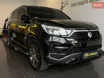 Авто SsangYong Rexton 2017 № 8342940