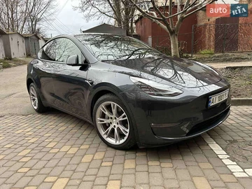 Авто Tesla Model Y 2024 № 8342948