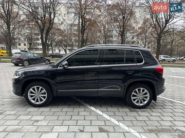 Авто Volkswagen Tiguan 2017 № 8343164