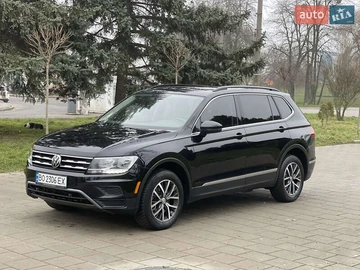 Авто Volkswagen Tiguan 2019 № 8343196