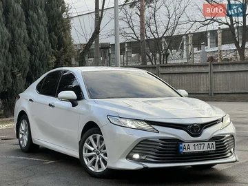 Авто Toyota Camry 2018 № 8343257