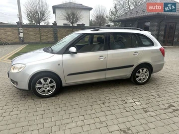 Авто Skoda Fabia 2010 № 8343393