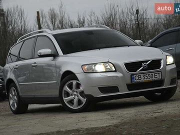 Авто Volvo V50 2009 № 8343427