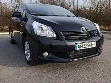 Авто Toyota Verso 2011 № 8343441