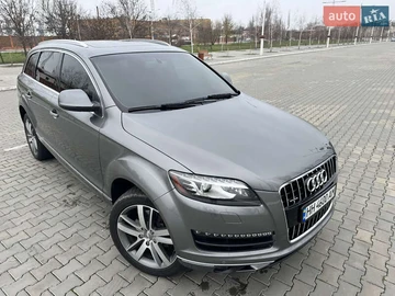 Авто Audi Q7 2015 № 8343594