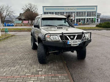 Авто Nissan Patrol 2000 № 8343690