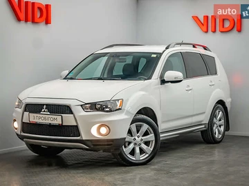 Авто Mitsubishi Outlander Xl 2010 № 8344014