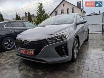 Авто Hyundai Ioniq 2018 № 8344035