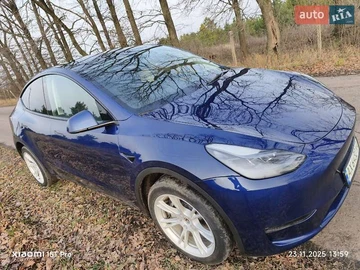 Авто Tesla Model Y 2023 № 8344202