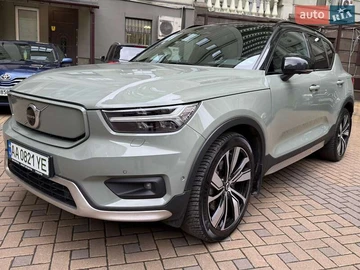Авто Volvo Xc40 2021 № 8344222