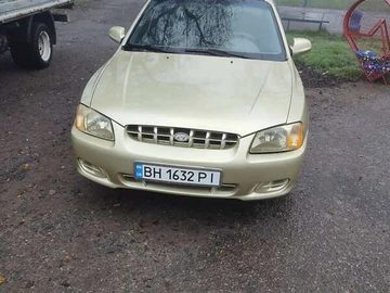 Авто Hyundai Accent 2000 № 8344315