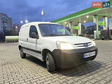 Авто Peugeot Partner 2006 № 8344327