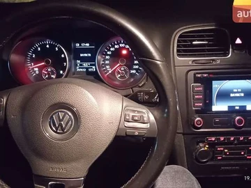 Авто Volkswagen Golf 2010 № 8344441