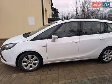 Авто Opel Zafira 2016 № 8344522