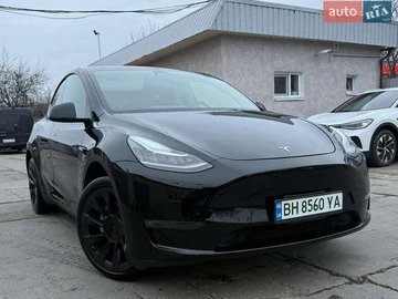 Авто Tesla Model Y 2023 № 8344733