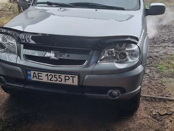 Авто Chevrolet Niva 2011 № 8344963