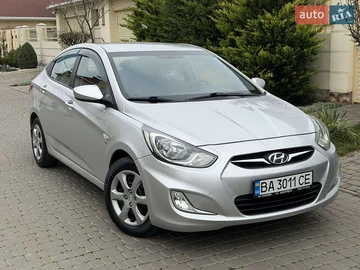 Авто Hyundai Accent 2011 № 8345082