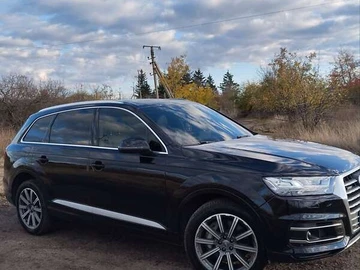 Авто Audi Q7 2017 № 8345338