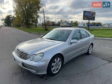 Авто Mercedes C-Class 2003 № 8345417