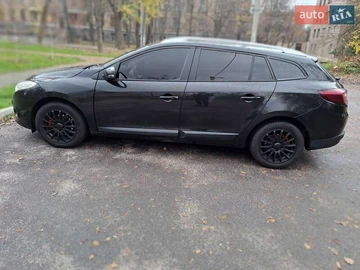 Авто Renault Megane 2010 № 8345435