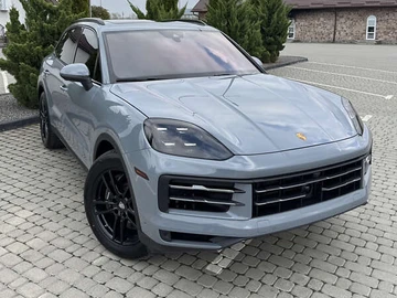 Авто Porsche Cayenne 2023 № 8345522