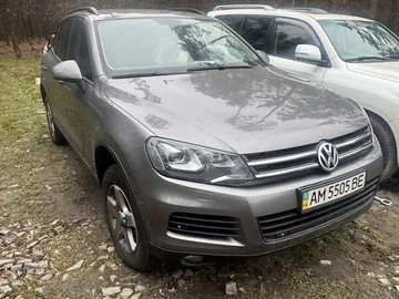 Авто Volkswagen Touareg 2012 № 8345614