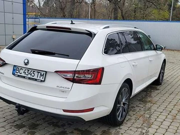 Авто Skoda Superb 2018 № 8345688