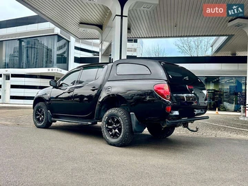 Авто Mitsubishi L 200 2010 № 8346180