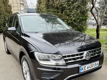 Авто Volkswagen Tiguan 2018 № 8346493