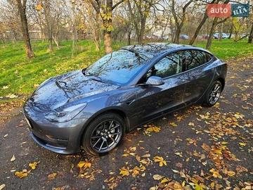 Авто Tesla Model 3 2023 № 8346512