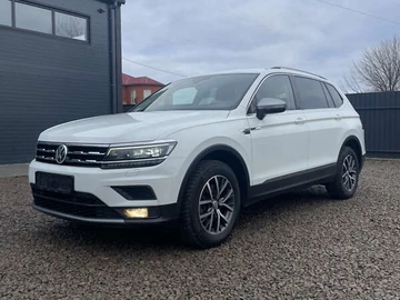 Авто Volkswagen Tiguan 2018 № 8346567