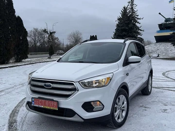 Авто Ford Escape 2016 № 8346875