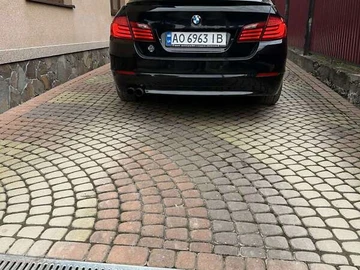 Авто BMW 5 Series 2011 № 8346976