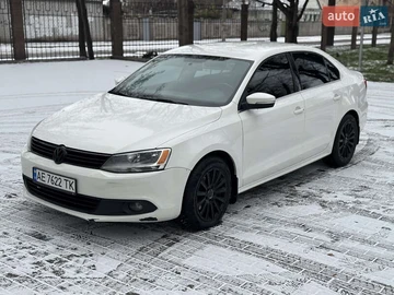 Авто Volkswagen Jetta 2013 № 8347507