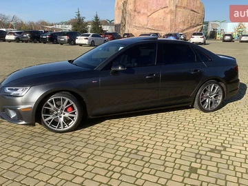 Авто Audi A4 2018 № 8347759
