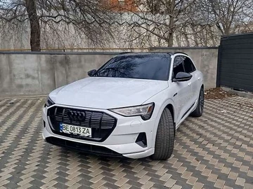 Авто Audi E-Tron 2019 № 8347783