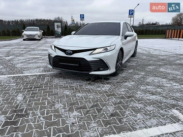Авто Toyota Camry 2023 № 8347787
