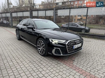 Авто Audi A8 2022 № 8347854