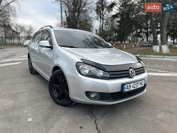 Авто Volkswagen Golf 2010 № 8348014
