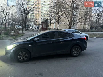 Авто Hyundai Elantra 2015 № 8348028