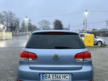 Авто Volkswagen Golf 2010 № 8348037