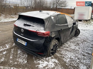 Авто Volkswagen Id 3 2024 № 8348039