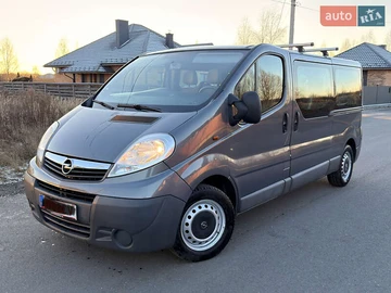Авто Opel Vivaro 2013 № 8348204