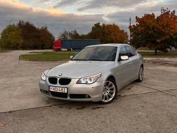 Авто BMW 5 Series 2003 № 8348474