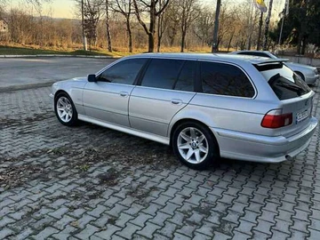 Авто BMW 5 Series 2002 № 8348720