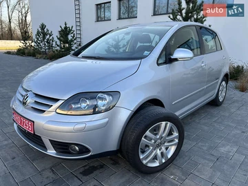 Авто Volkswagen Golf Plus 2008 № 8348723