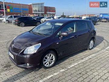 Авто Toyota Verso 2010 № 8348727