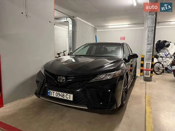 Авто Toyota Camry 2018 № 8348940