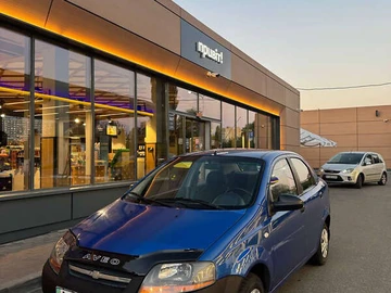 Авто Chevrolet Aveo 2005 № 8348995